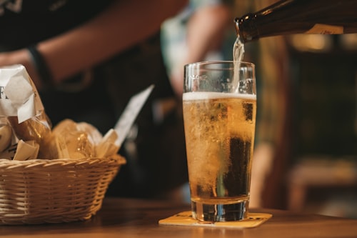 Beer Pilsners & Pint Glasses